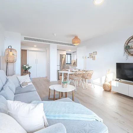 One80 Residences New With Sea View To Gibraltar & Africa And Walking Distance To The Beach * Estepona
