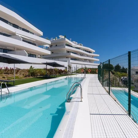 Apartament One80 Residences New With Sea View To Gibraltar & Africa And Walking Distance To The Beach
